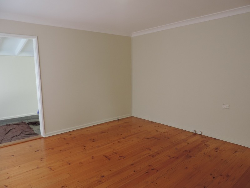 33 Forrester Road, Lethbridge Park NSW 2770