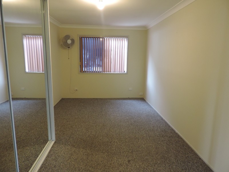 33 Forrester Road, Lethbridge Park NSW 2770