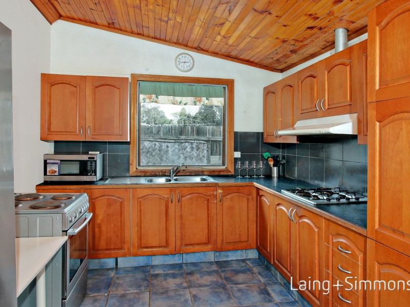 8 Swords Place, Mount Druitt NSW 2770