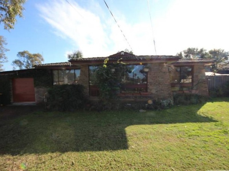 52 Eloura Street, Dharruk NSW 2770