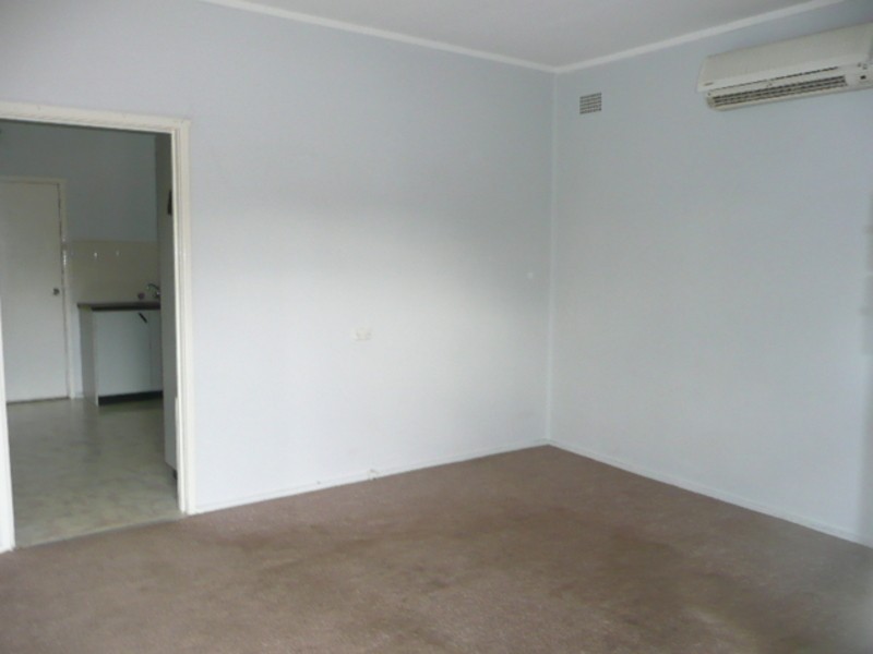 32 Evan Street, Penrith NSW 2750