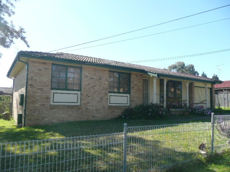 30 Mimika Street, Whalan NSW 2770