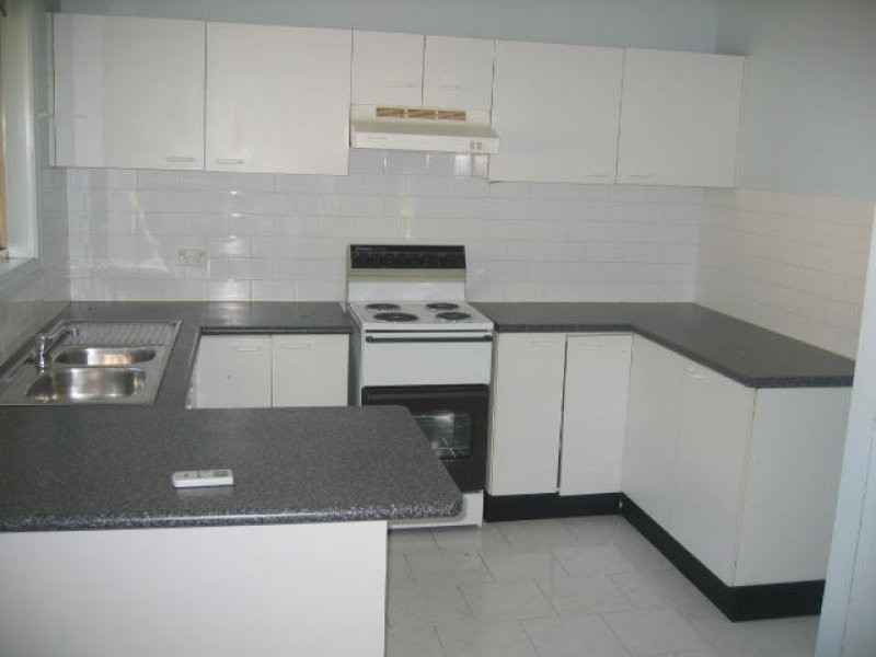 2B Whitcroft Place, Oxley Park NSW 2760