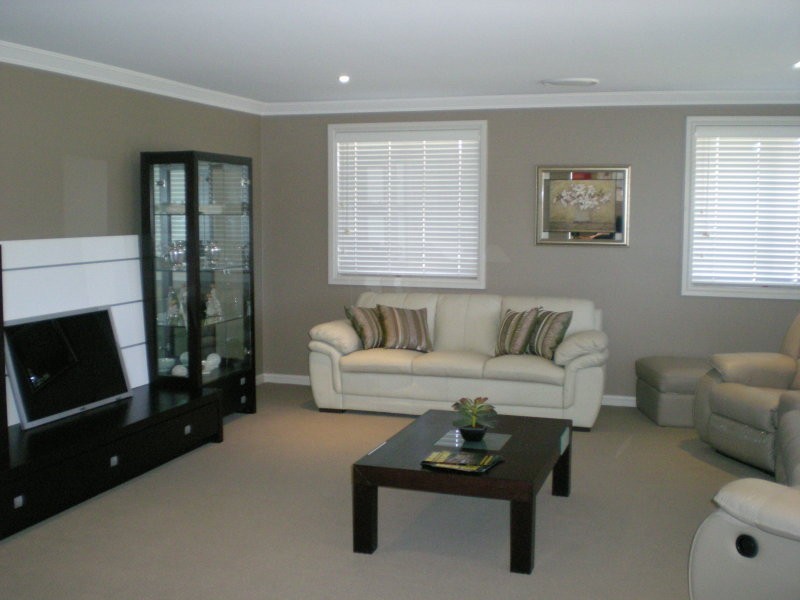 9 Townsend Cresent, Ropes Crossing NSW 2760