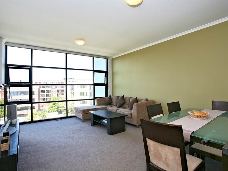 426/221-229 Sydney Park Road, Erskineville NSW 2043