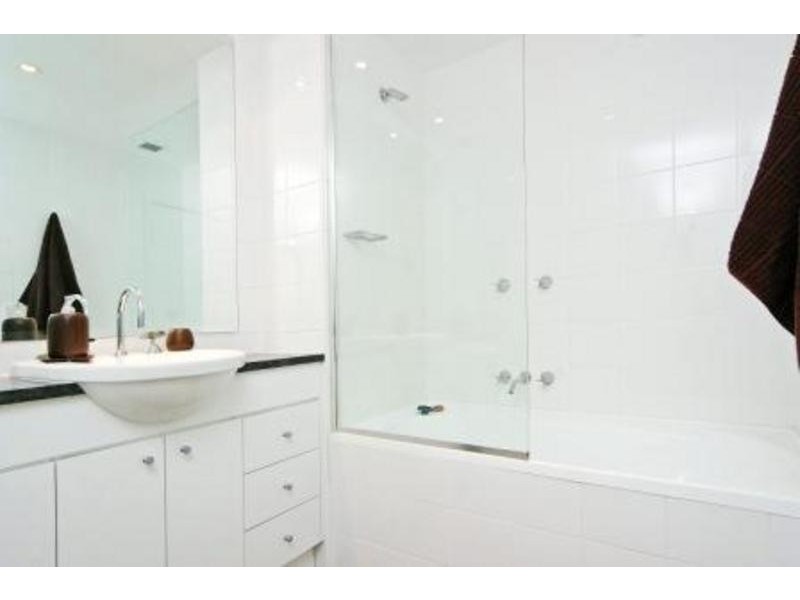 560/221-229 Sydney Park Road, Erskineville NSW 2043