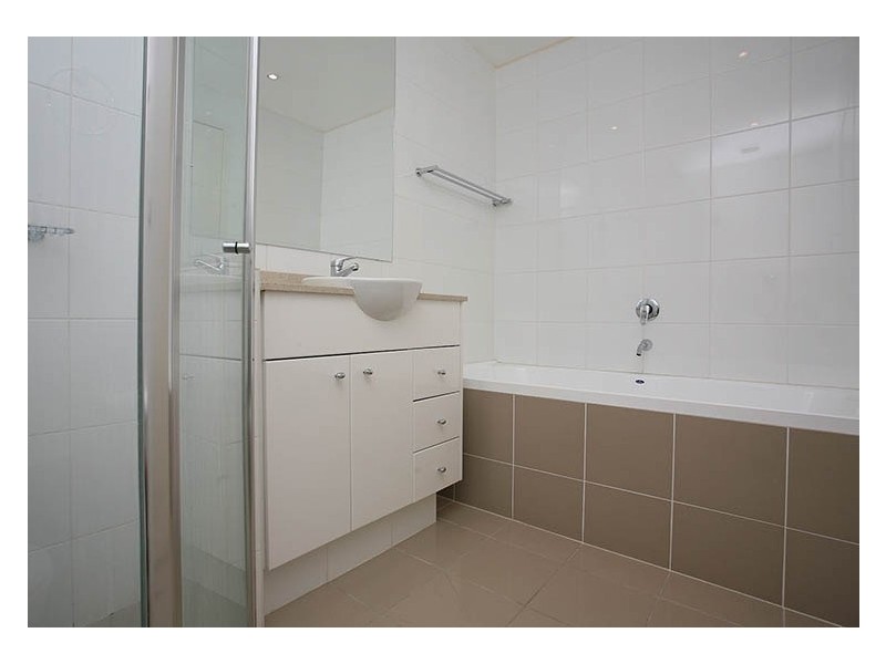 8/18 Day Street North, Silverwater NSW 2128