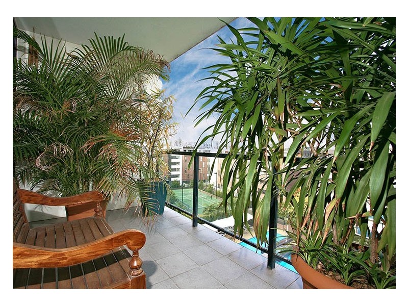 616/221 Sydney Park Road, Erskineville NSW 2043