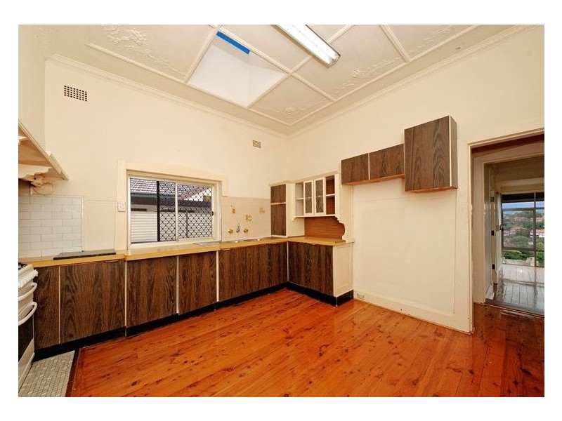 72 Minnamorra Avenue, Earlwood NSW 2206