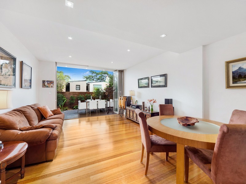 110a Gowrie St, Newtown NSW 2042