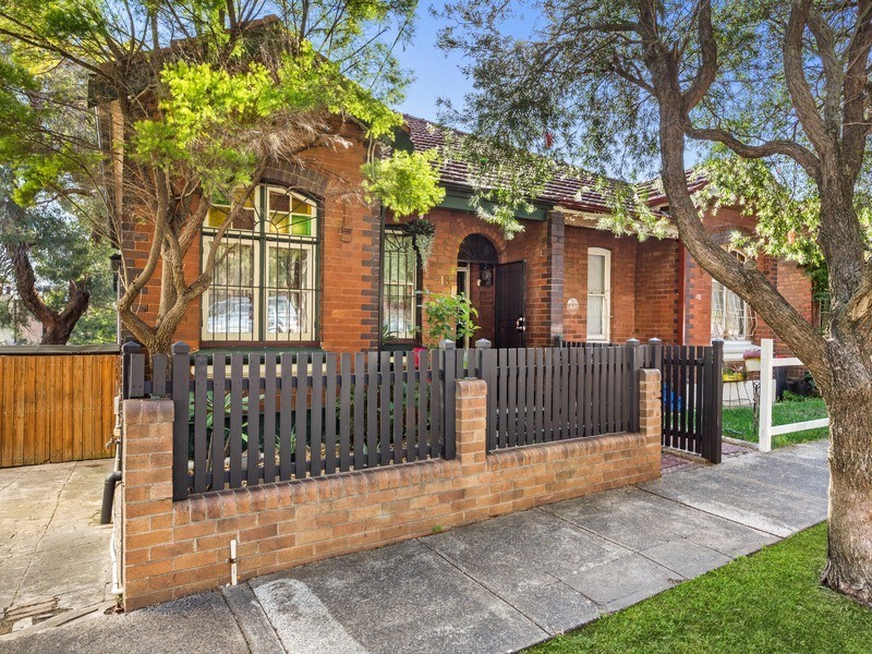 18a Andreas St, Petersham NSW 2049