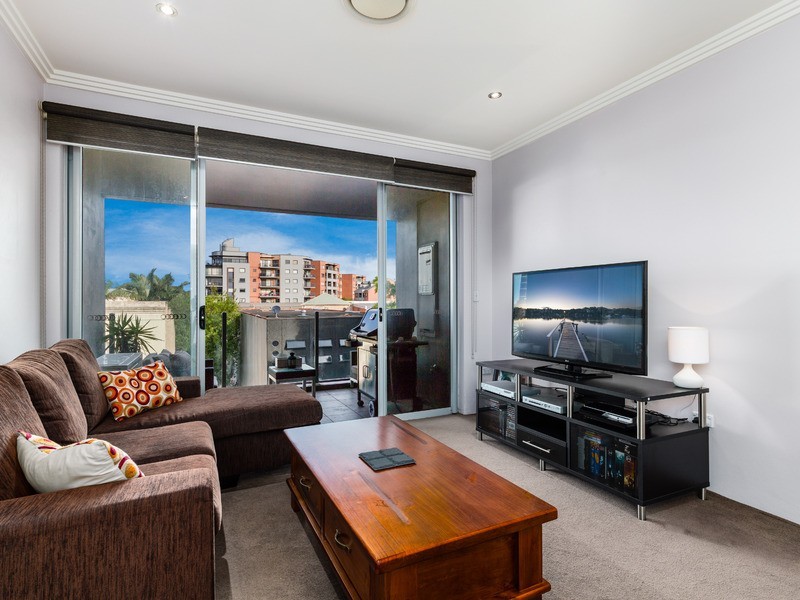 31/1 Goodsell St, St Peters NSW 2044