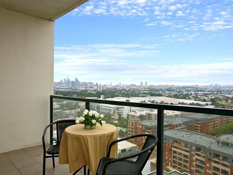 1603/221-229 Sydney Park Road, Erskineville NSW 2043