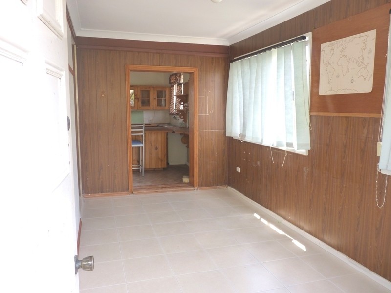 19 Cumberland Street, Georges Hall NSW 2198