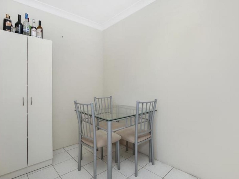 15/8-10 Schwebel Street, Marrickville NSW 2204