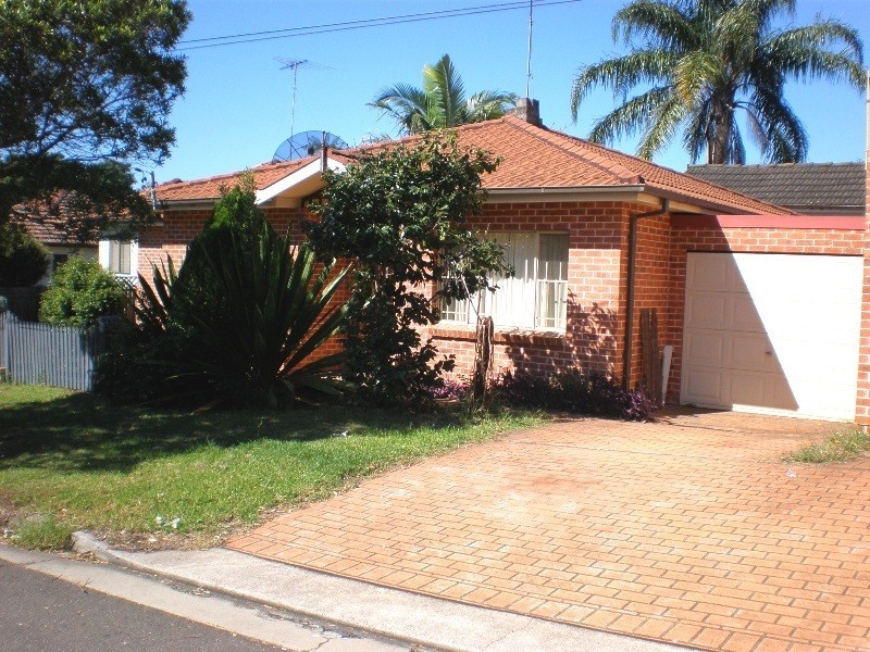 2b Griffith Street, Ermington NSW 2115