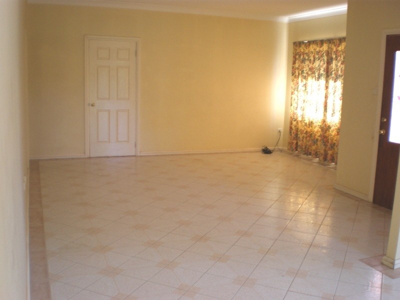 2b Griffith Street, Ermington NSW 2115