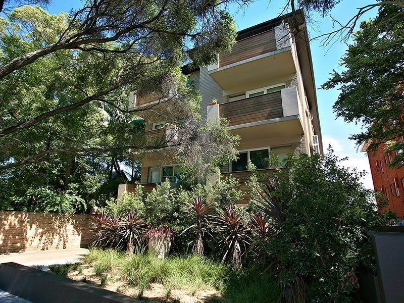 8/16 Sebastopol Street, Enmore NSW 2042