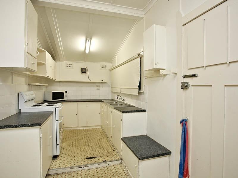 73 Roger Street, Roselands NSW 2196