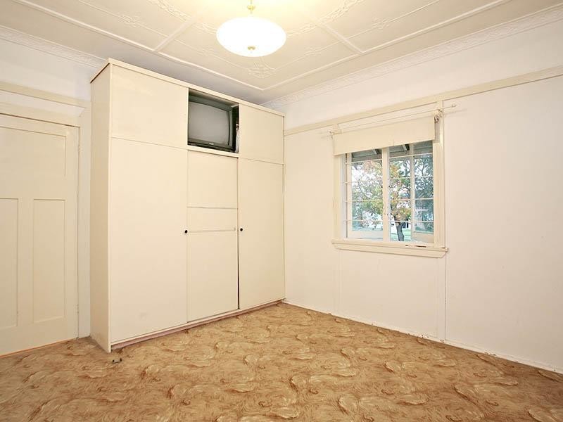 73 Roger Street, Roselands NSW 2196