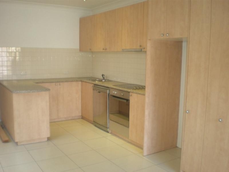 38 Holmwood St, Newtown NSW 2042