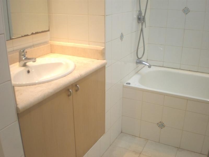 38 Holmwood St, Newtown NSW 2042