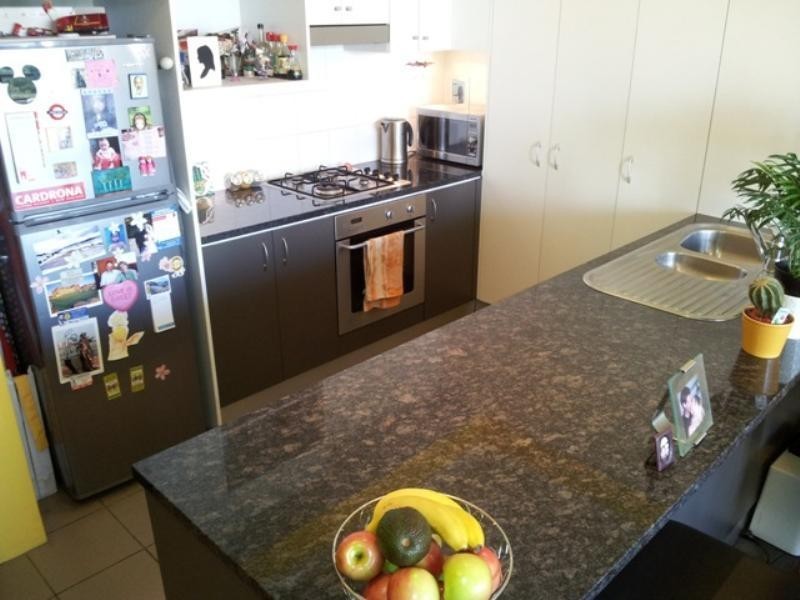 559/559/221 sydney park road, Erskineville NSW 2043