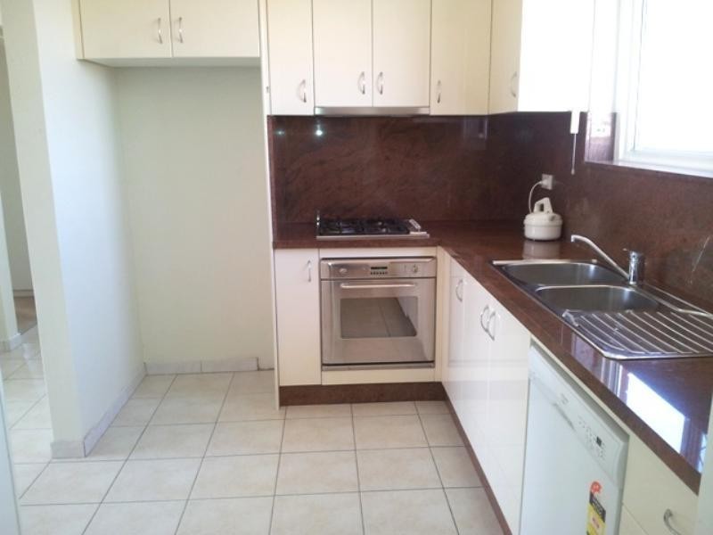 8/56 Canterbury Road, Hurlstone Park NSW 2193