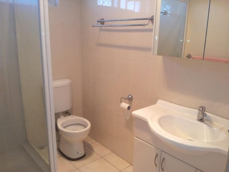 8/56 Canterbury Road, Hurlstone Park NSW 2193