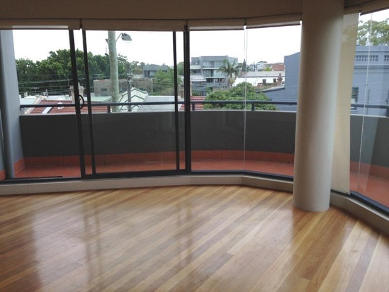 H104/1-5 Princes Hwy, St Peters NSW 2044