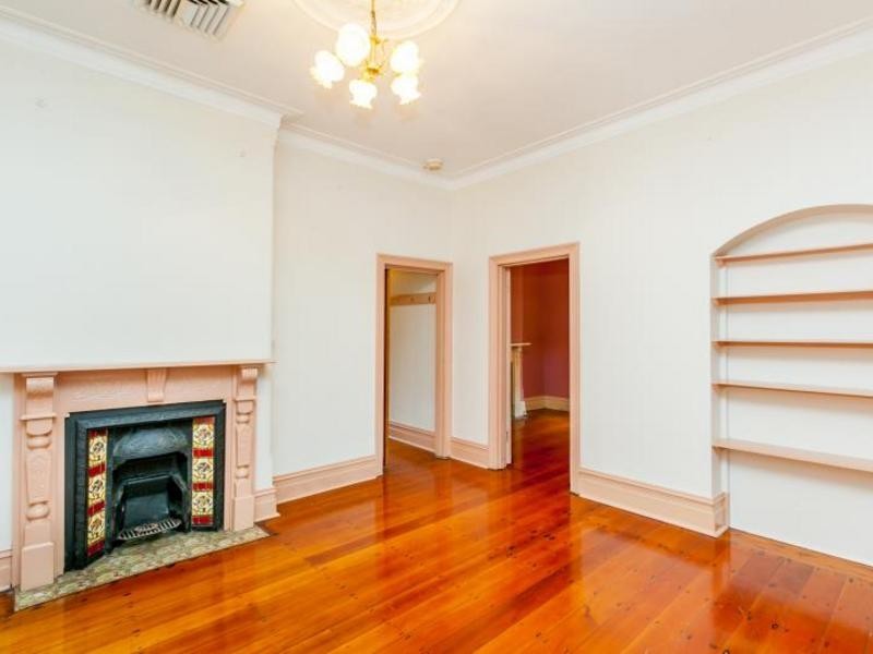 89 Sutherland Street, St Peters NSW 2044