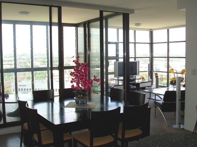 1001/221-2 Sydney Park Road, Erskineville NSW 2043