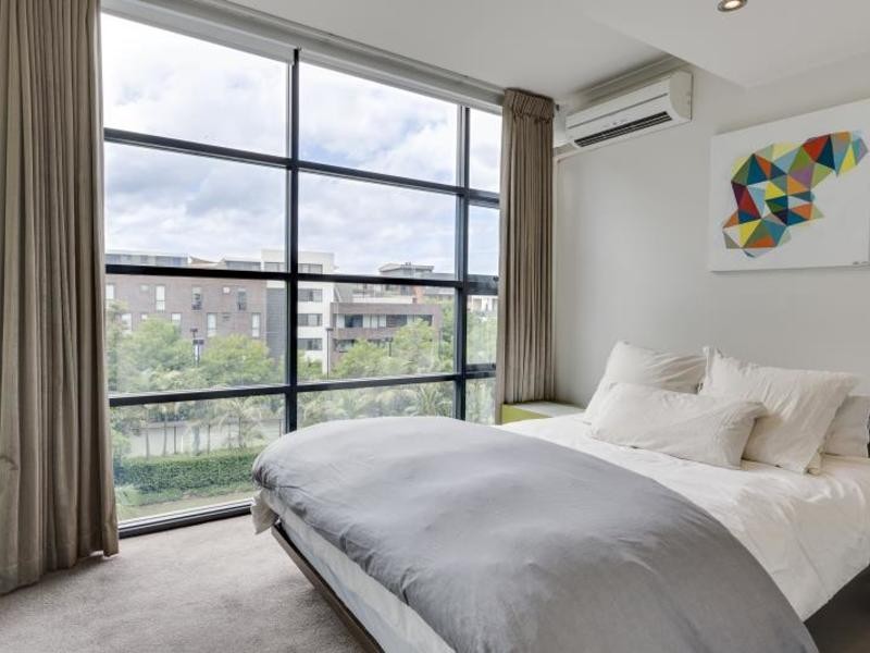 437/221 Sydney Park Road, Erskineville NSW 2043