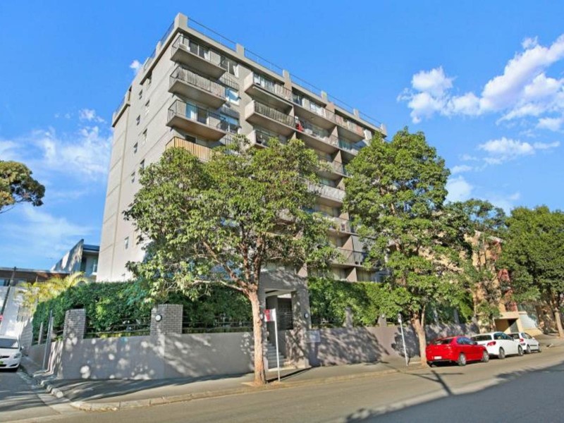 207/144 Mallett Street, Camperdown NSW 2050
