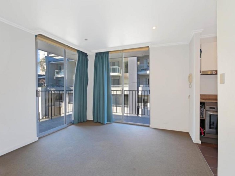 207/144 Mallett Street, Camperdown NSW 2050