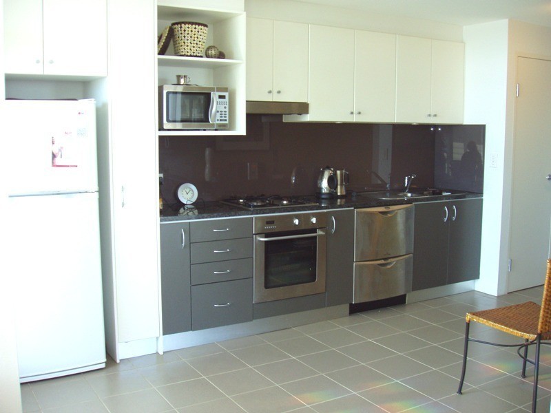 1202/221-2 Sydney Park Road, Erskineville NSW 2043