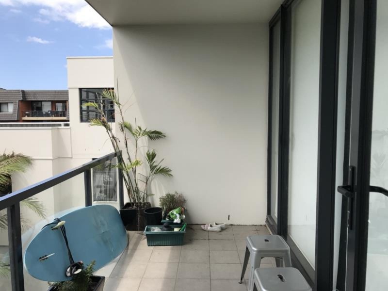 555/221-22 Sydney Park Road, Erskineville NSW 2043