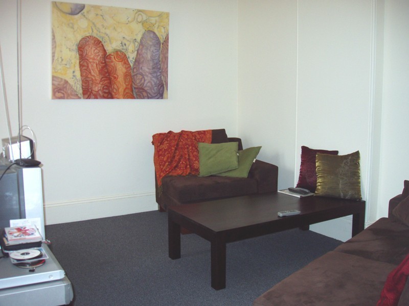 2/17 Cambridge Street, Enmore NSW 2042