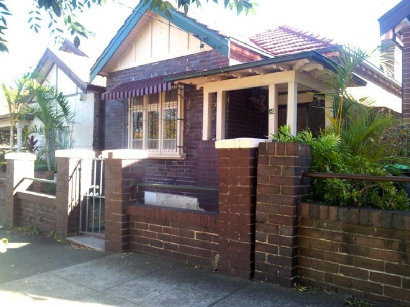 62 Wemyss Street, Enmore NSW 2042