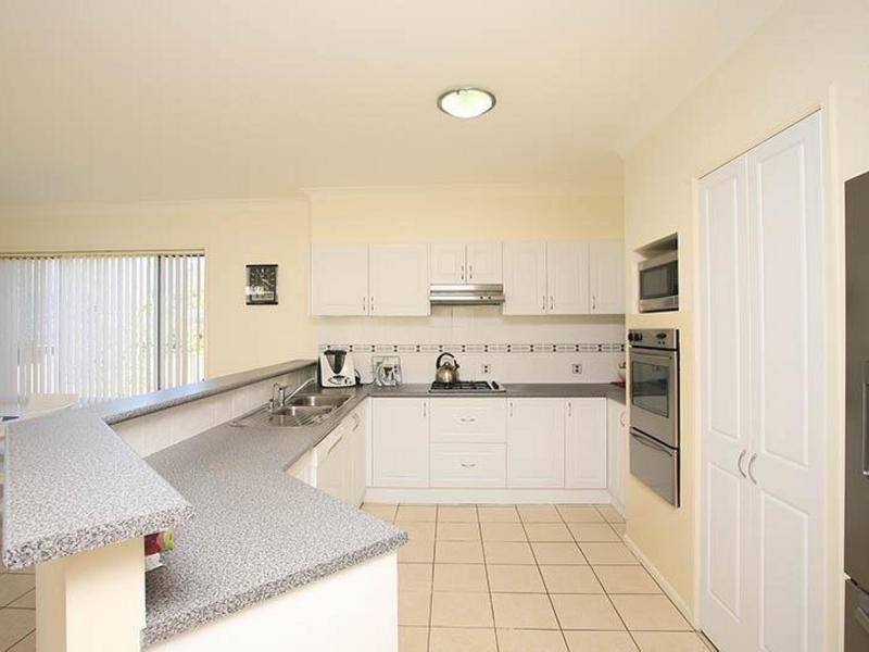 9 Bottlebrush Street, Mount Annan NSW 2567