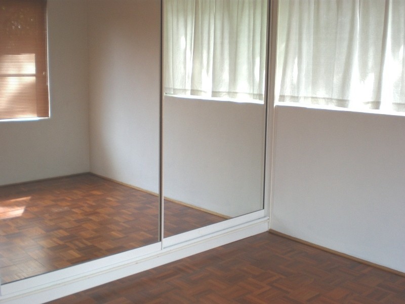 2/12 Meriton street, Gladesville NSW 2111