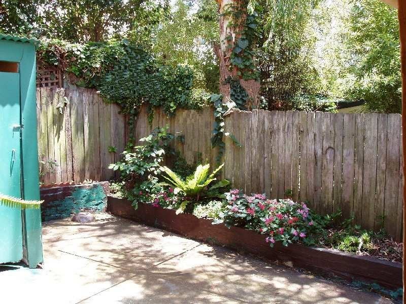2 St Andrews Street, Balmain NSW 2041