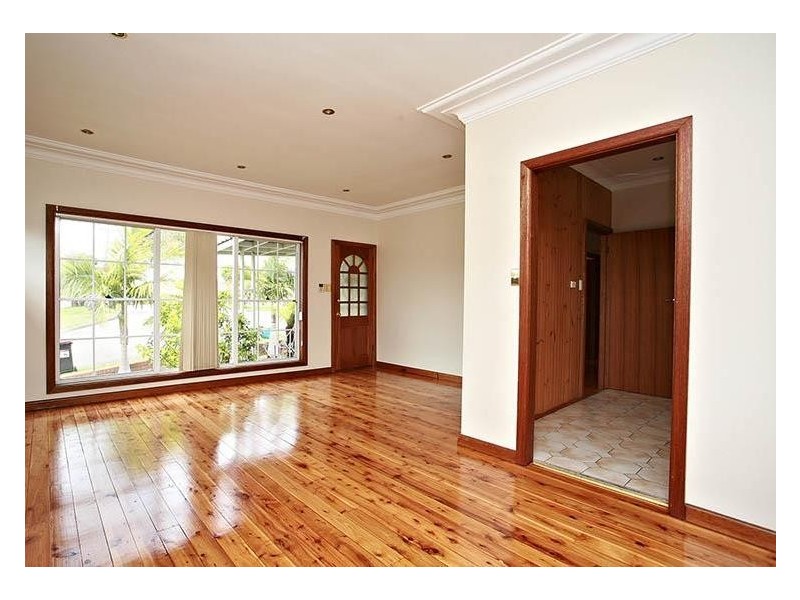 26 Glenore Road, Canterbury NSW 2193