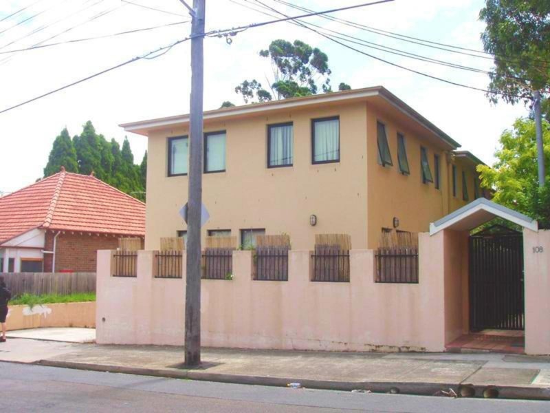 9/108 Illawarra Road, Marrickville NSW 2204