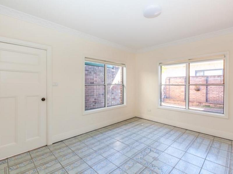 21 Way Street, Tempe NSW 2044