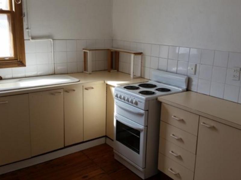 1/182 Unwins Bridge Road, St Peters NSW 2044