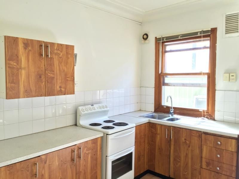 3/182 Unwins Bridge Road, St Peters NSW 2044