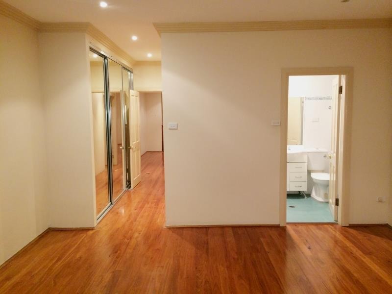 11a Broughton Street, Mortdale NSW 2223