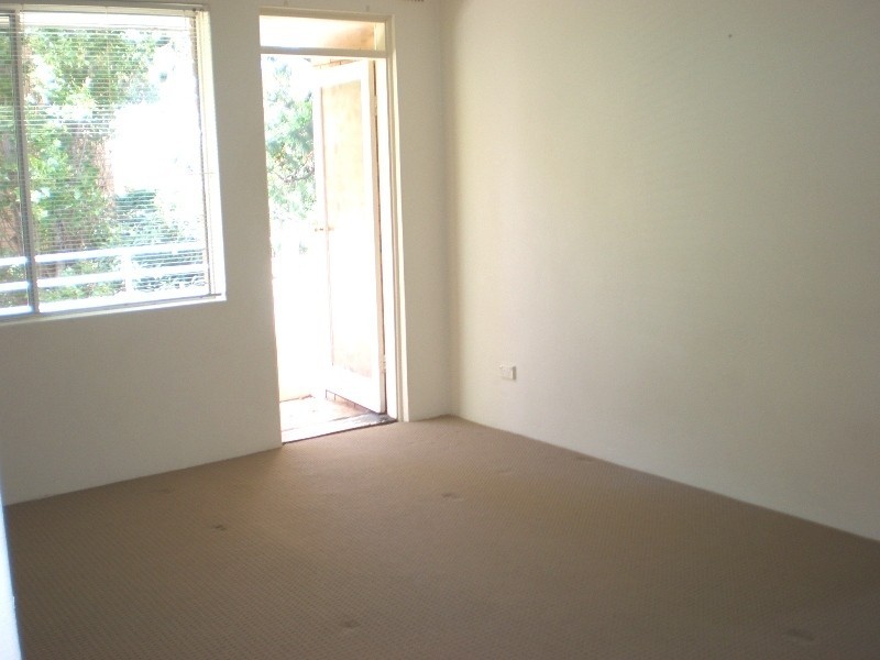 14/8-10 Schwebel Street, Marrickville NSW 2204