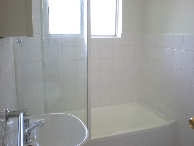 14/8-10 Schwebel Street, Marrickville NSW 2204